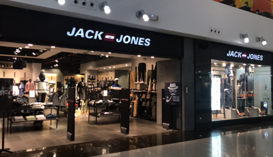 Jack & Jones en Salamanca  Centro Comercial El Tormes