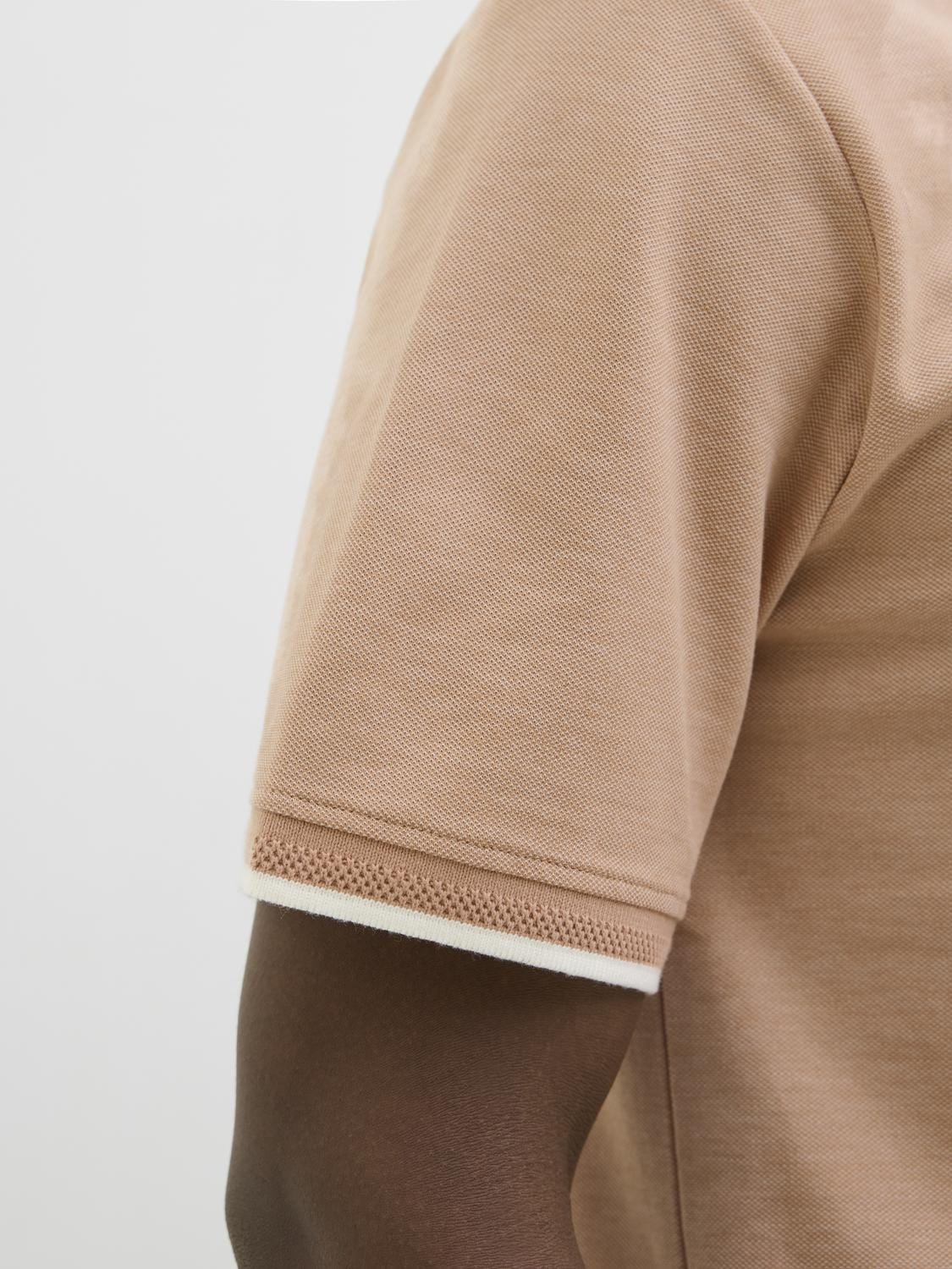 model_shot-detail