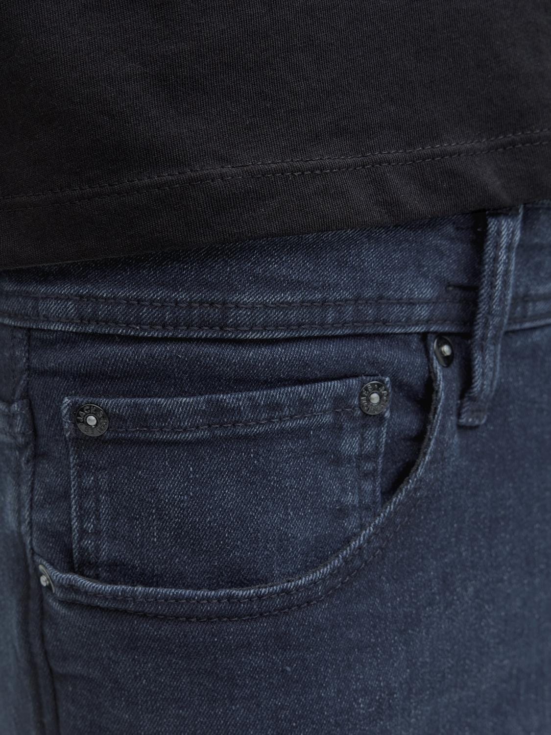 model_shot-detail