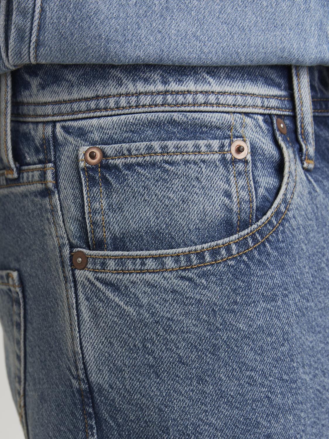 model_shot-detail