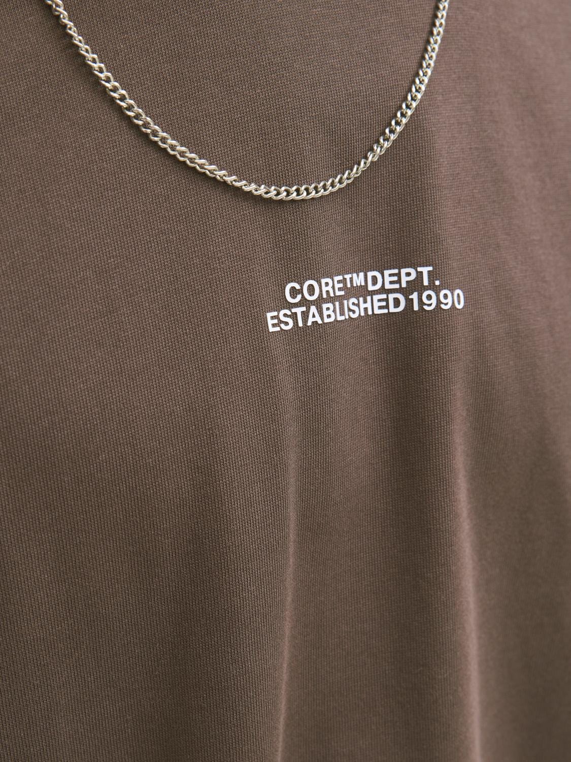 model_shot-detail