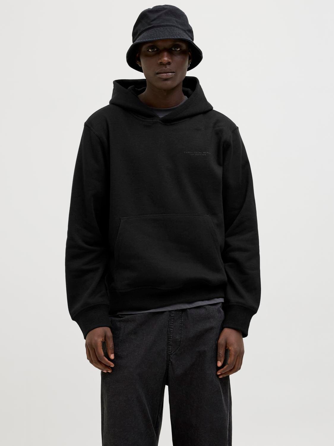 model_shot-front