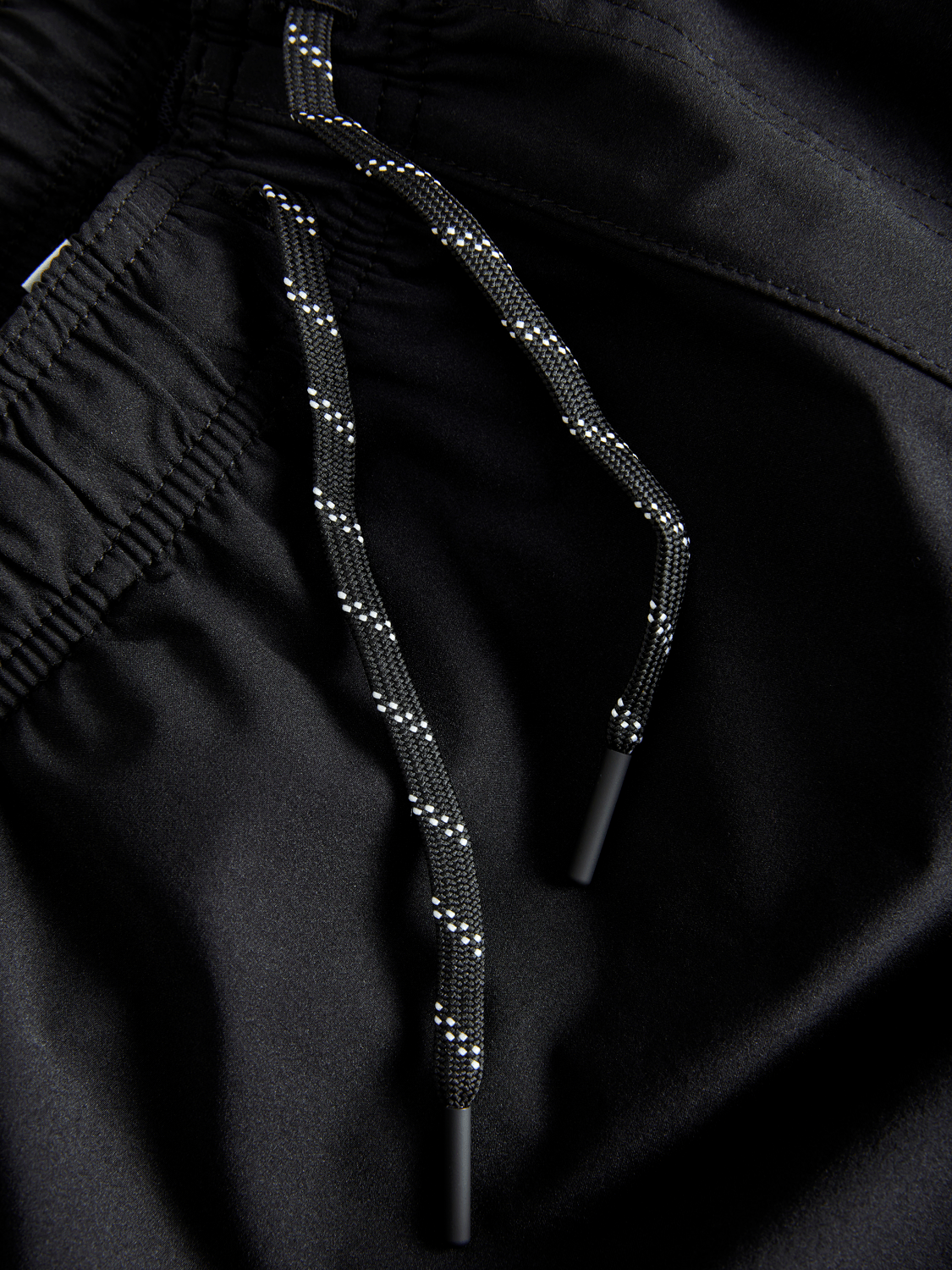model_shot-detail