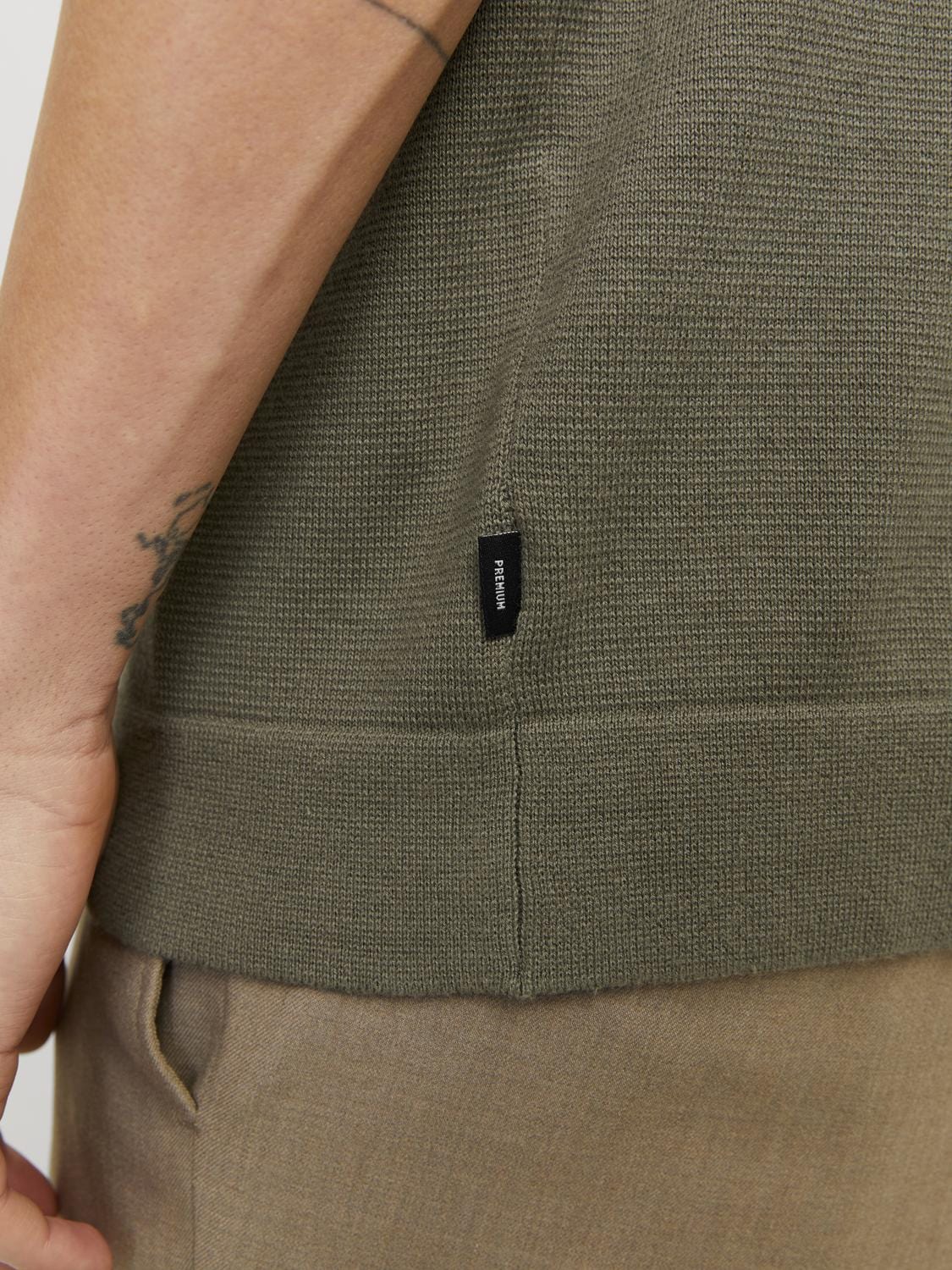 model_shot-detail
