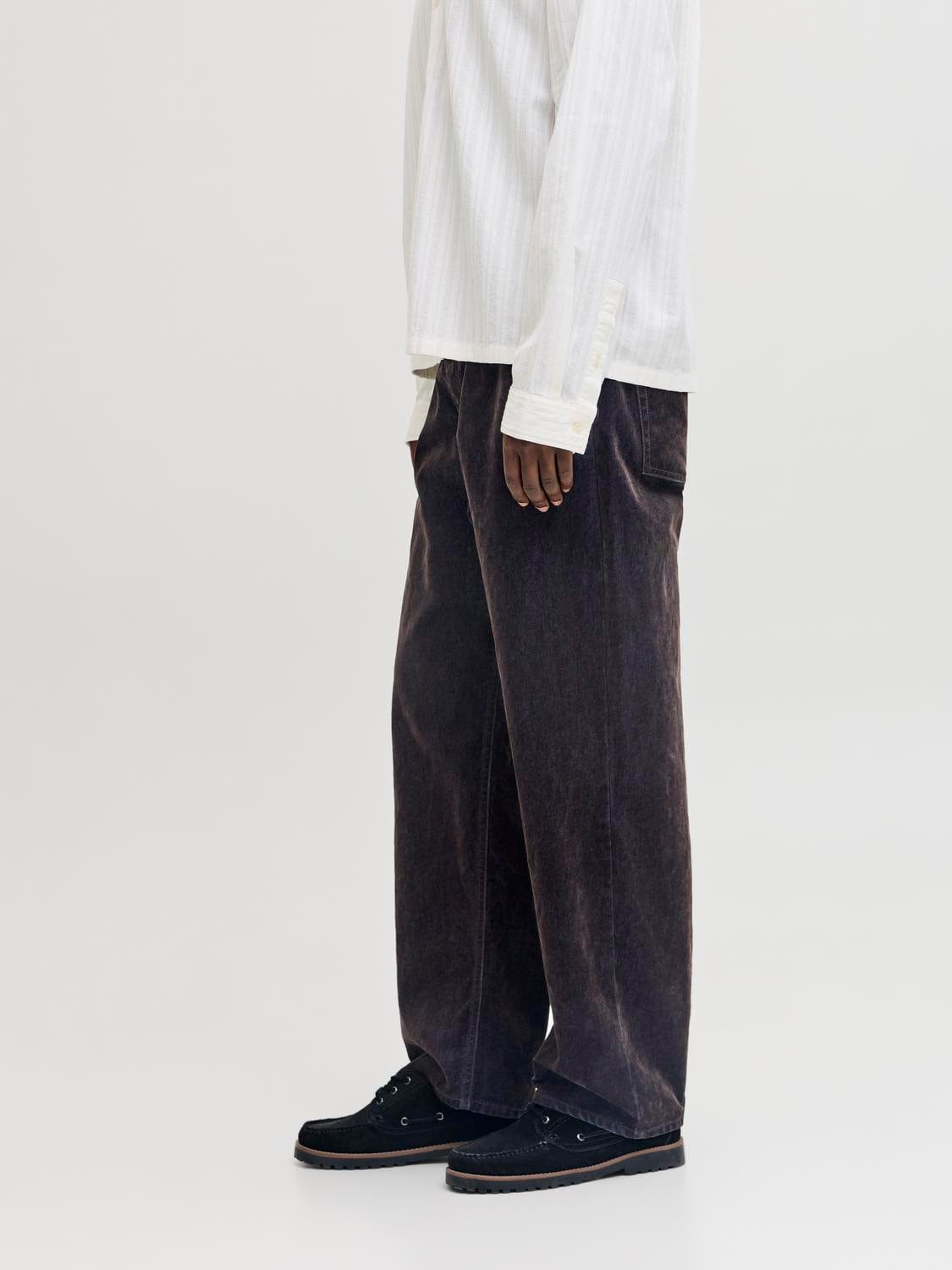 model_shot-detail