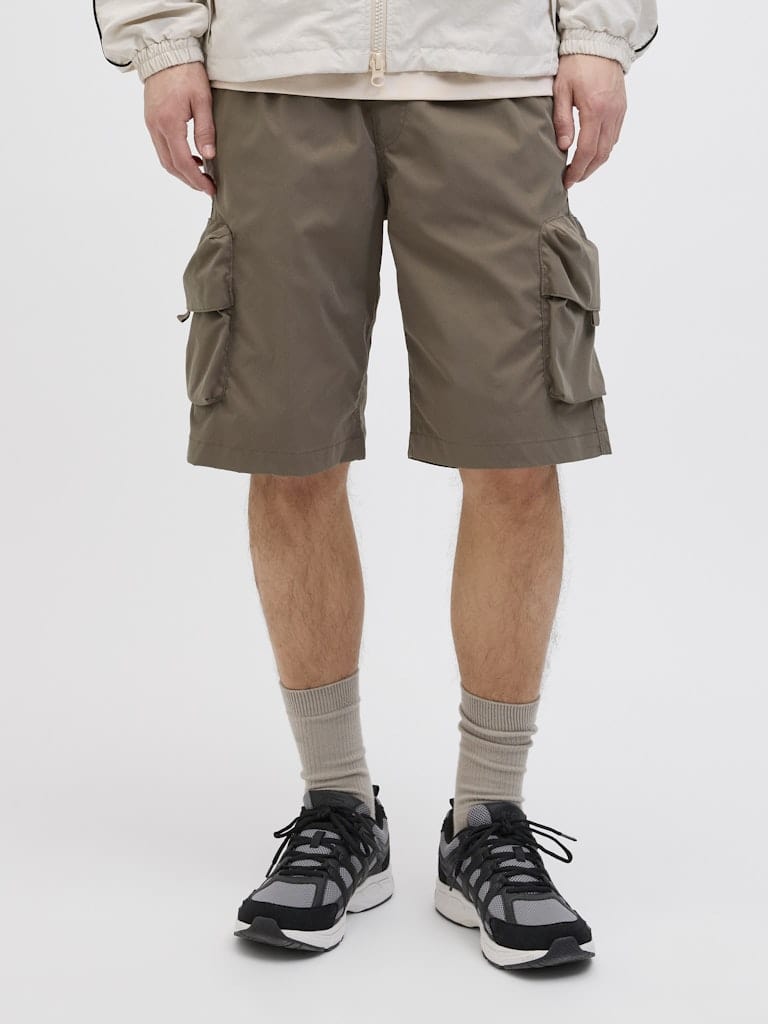 Bermuda cargo marrón - JPSTCOLE HART TECH CARGO SHORTS MID