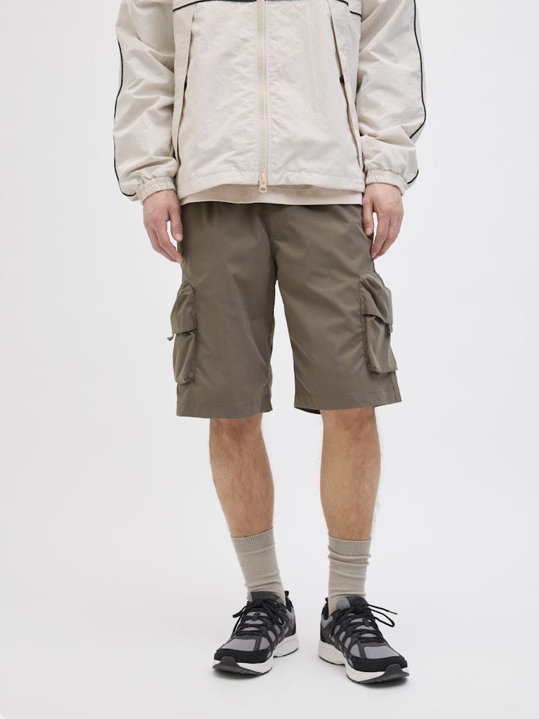 Bermuda cargo marrón - JPSTCOLE HART TECH CARGO SHORTS MID