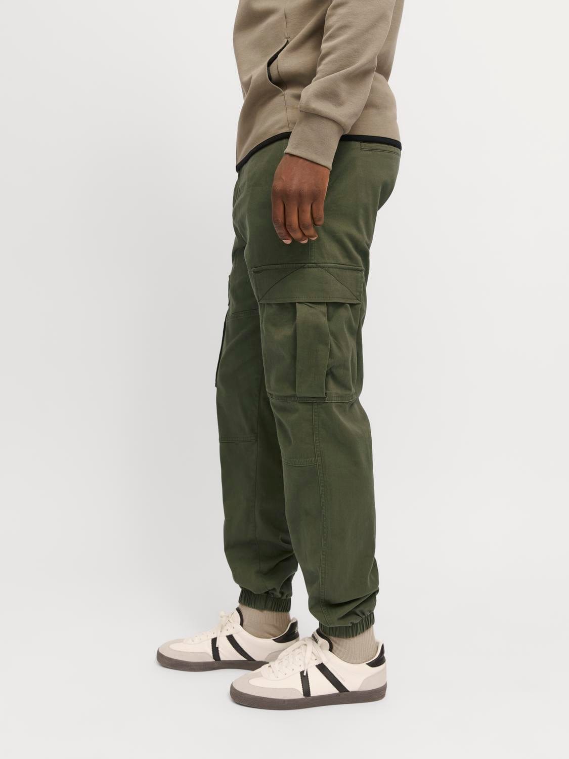 model_shot-detail