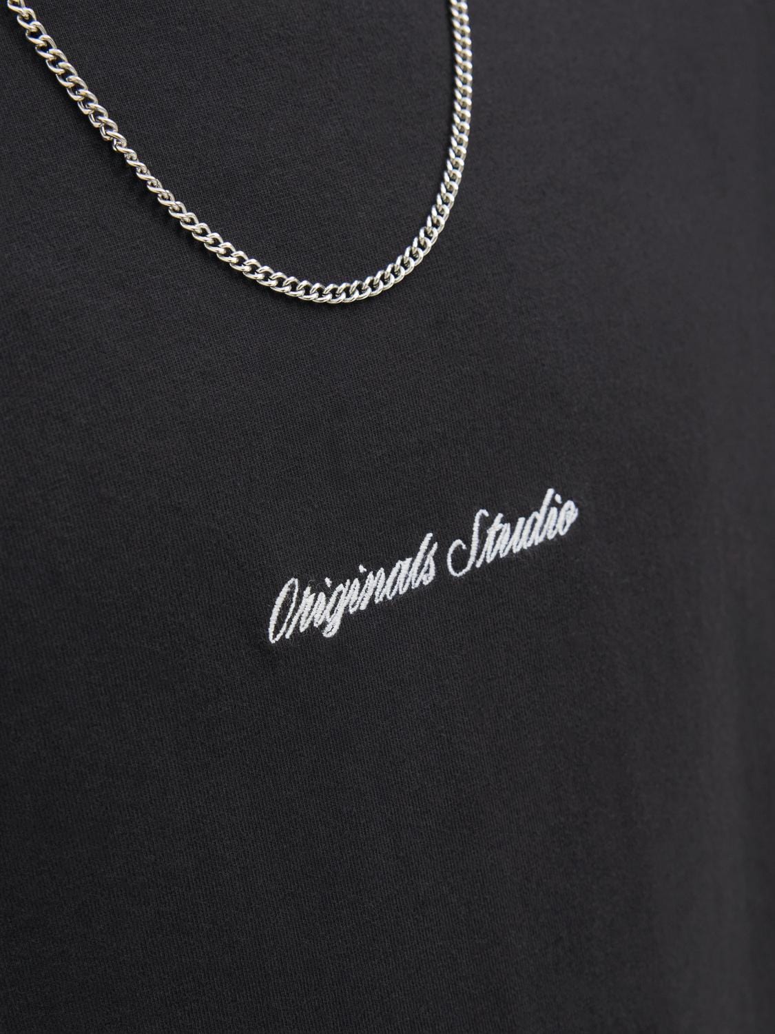 model_shot-detail