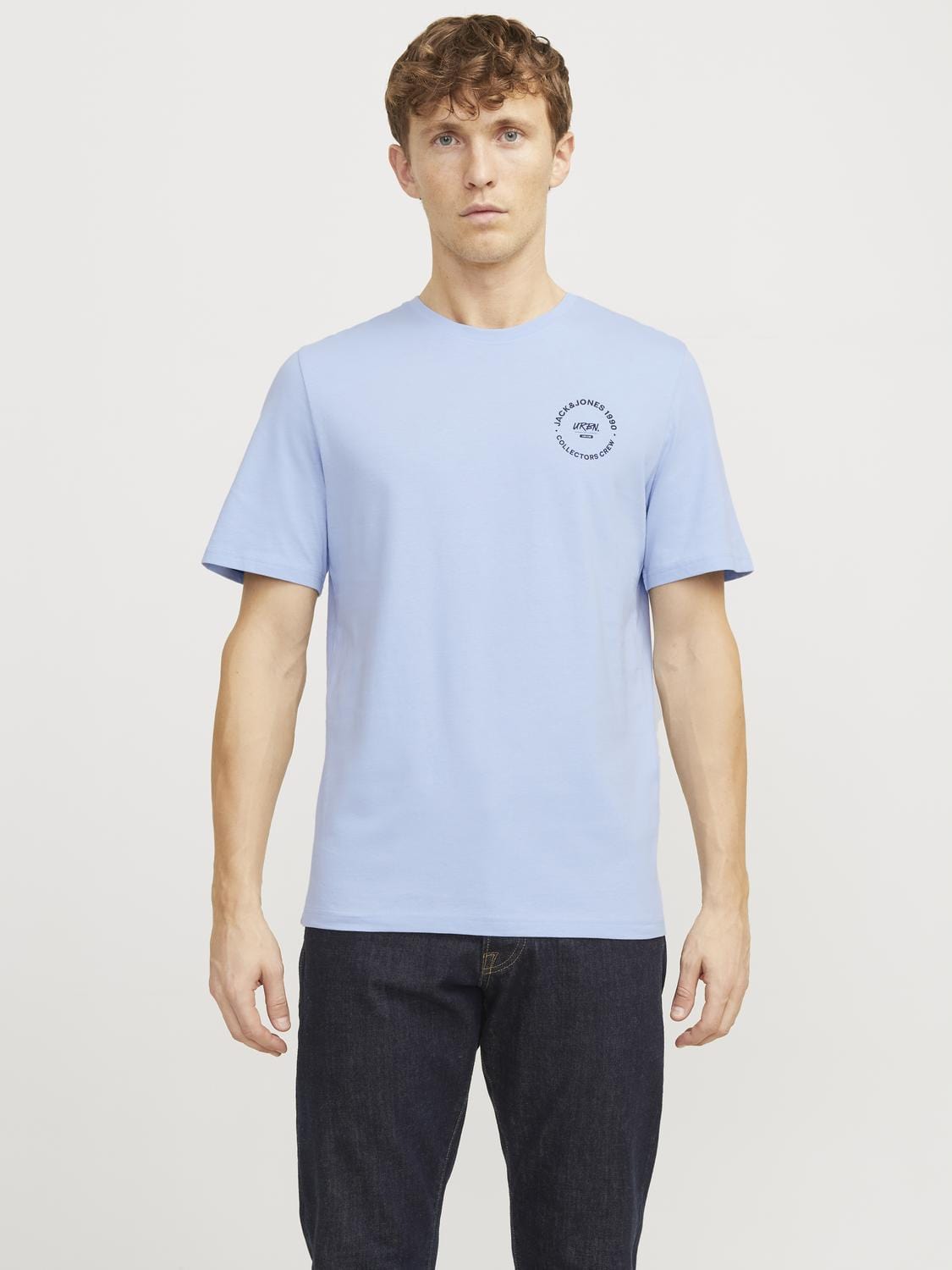 model_shot-front