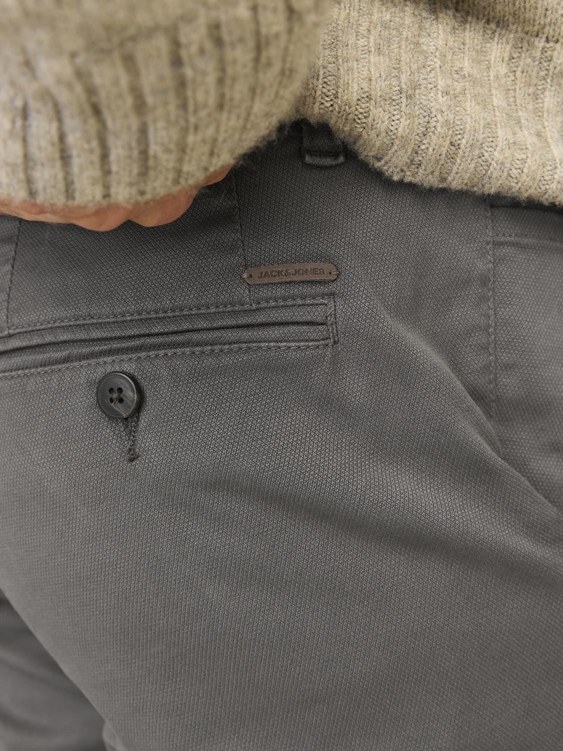 model_shot-detail
