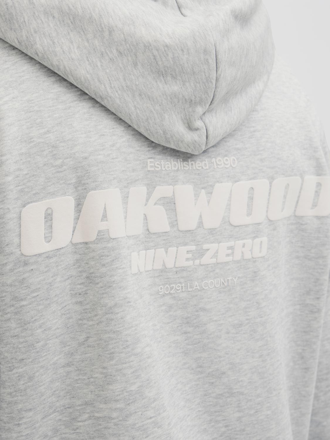 model_shot-detail