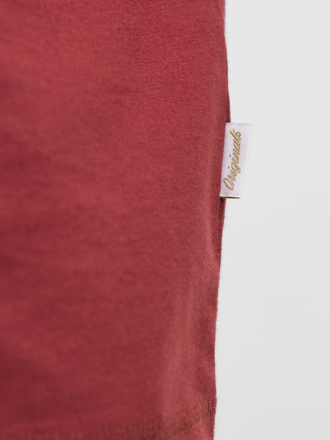 model_shot-detail