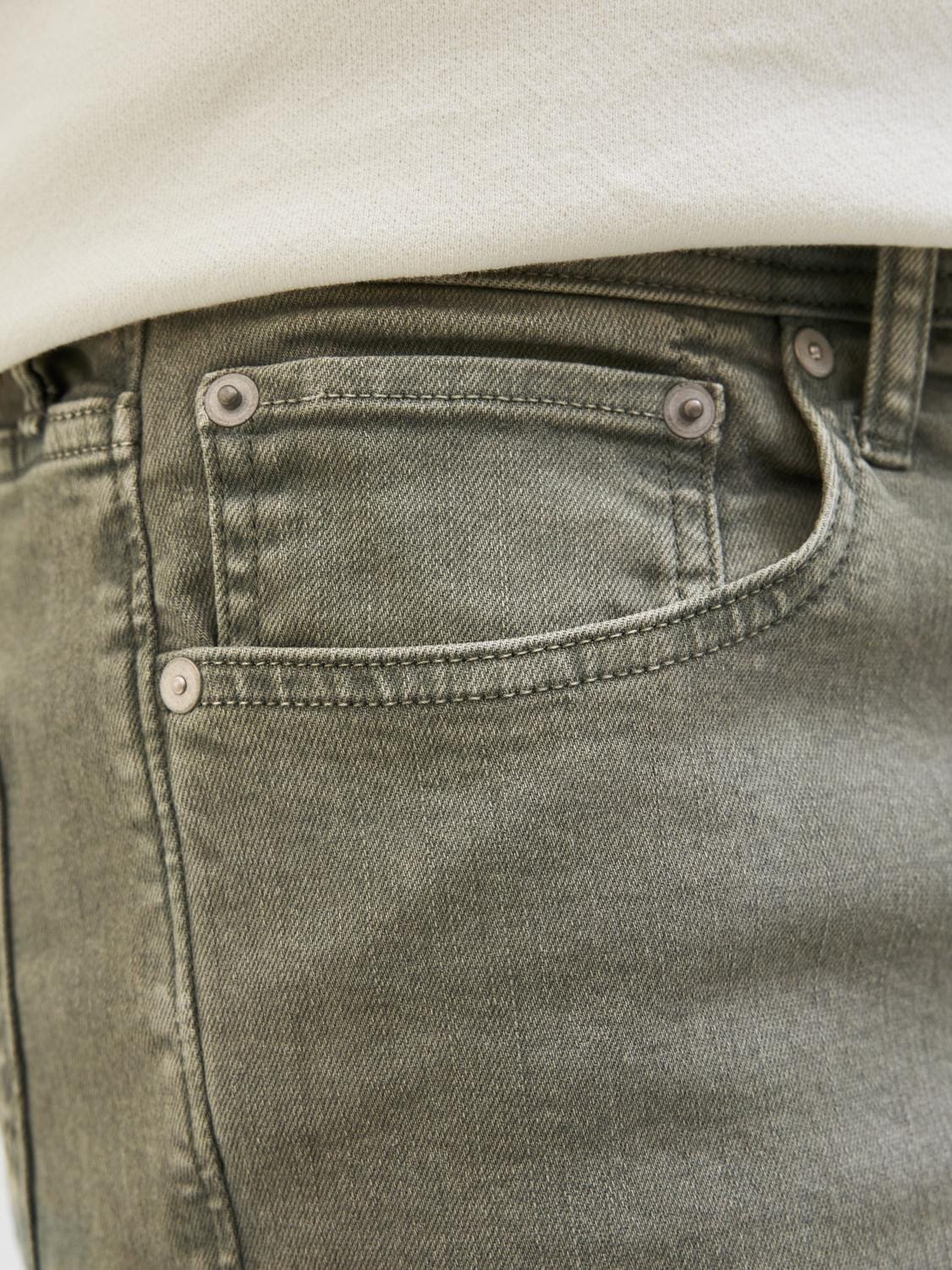 model_shot-detail