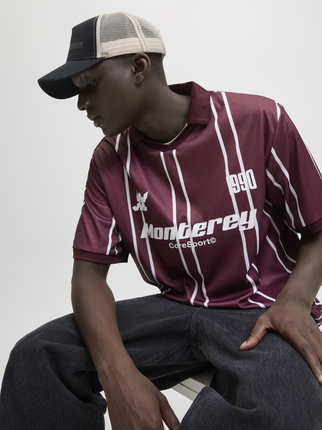 model_shot-creative
