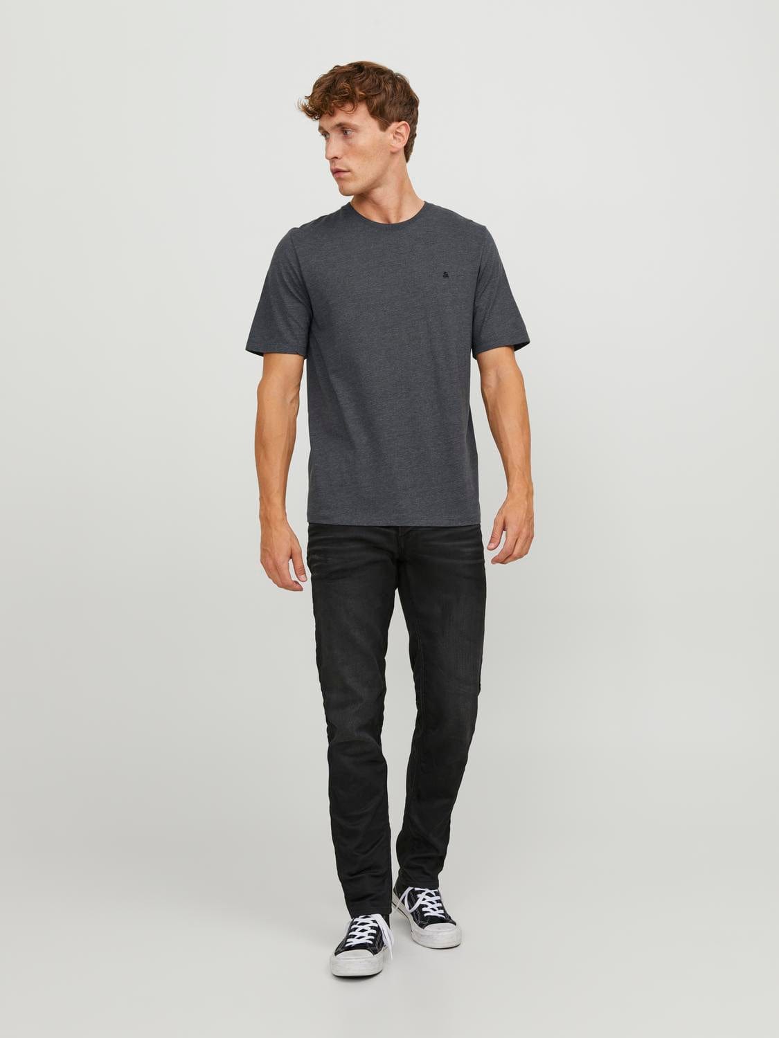 Camiseta con logo gris oscuro - JJEPAULOS TEE SS CREW NECK NOOS