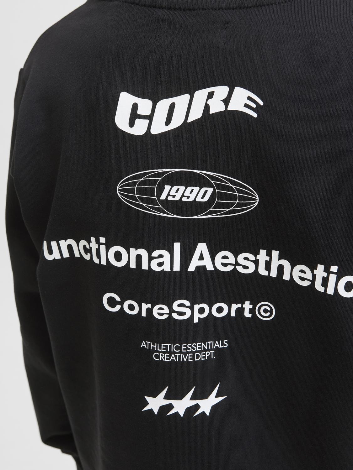 model_shot-detail