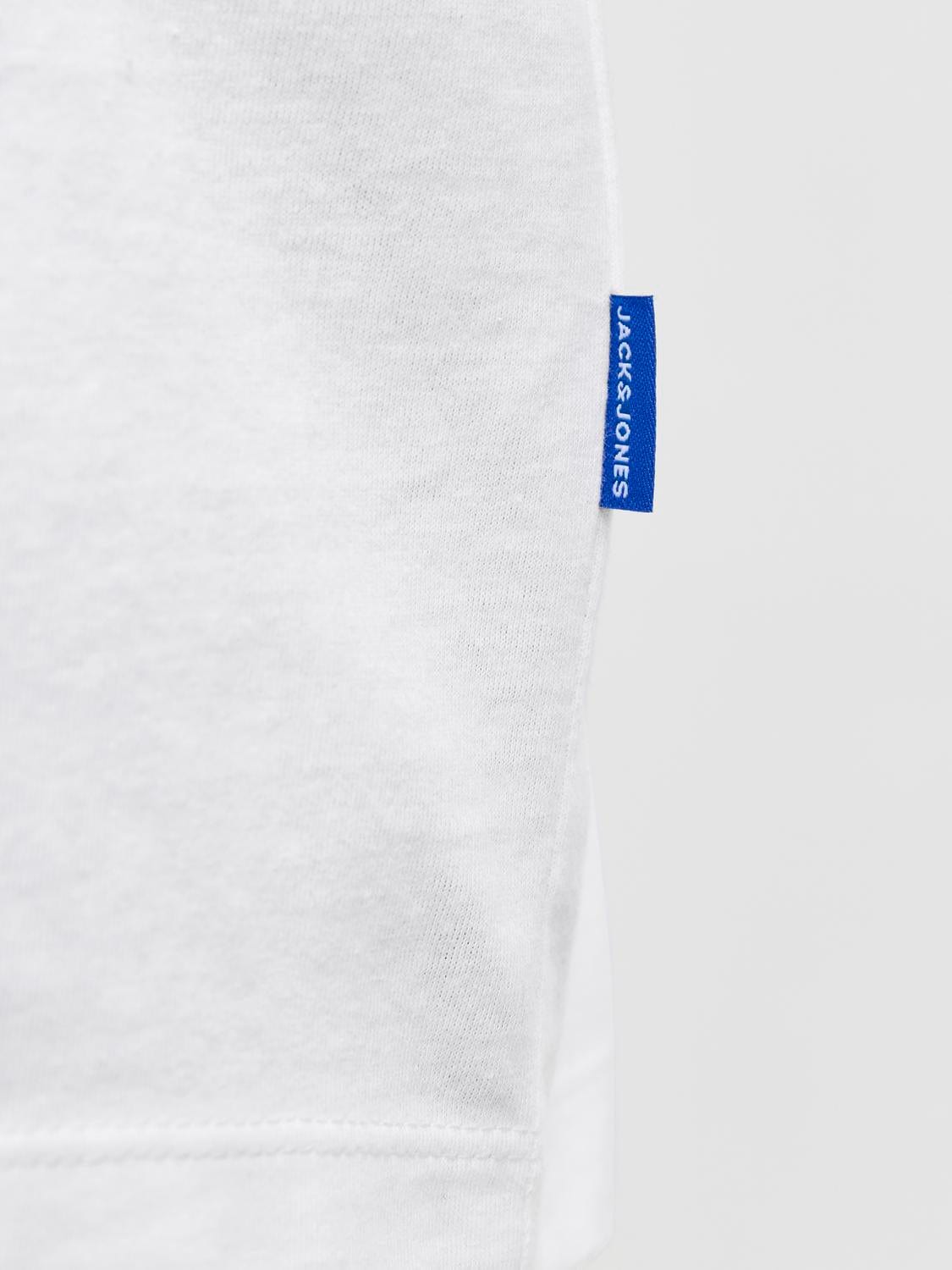 model_shot-detail