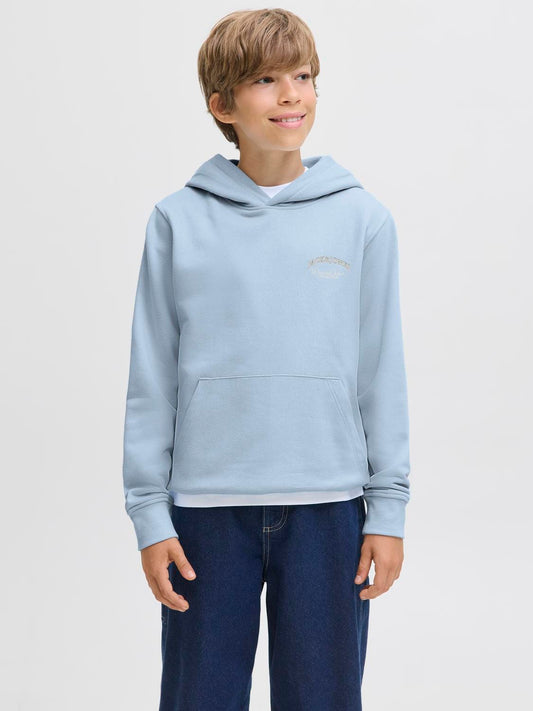 model_shot-front