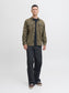 model_shot-front_full