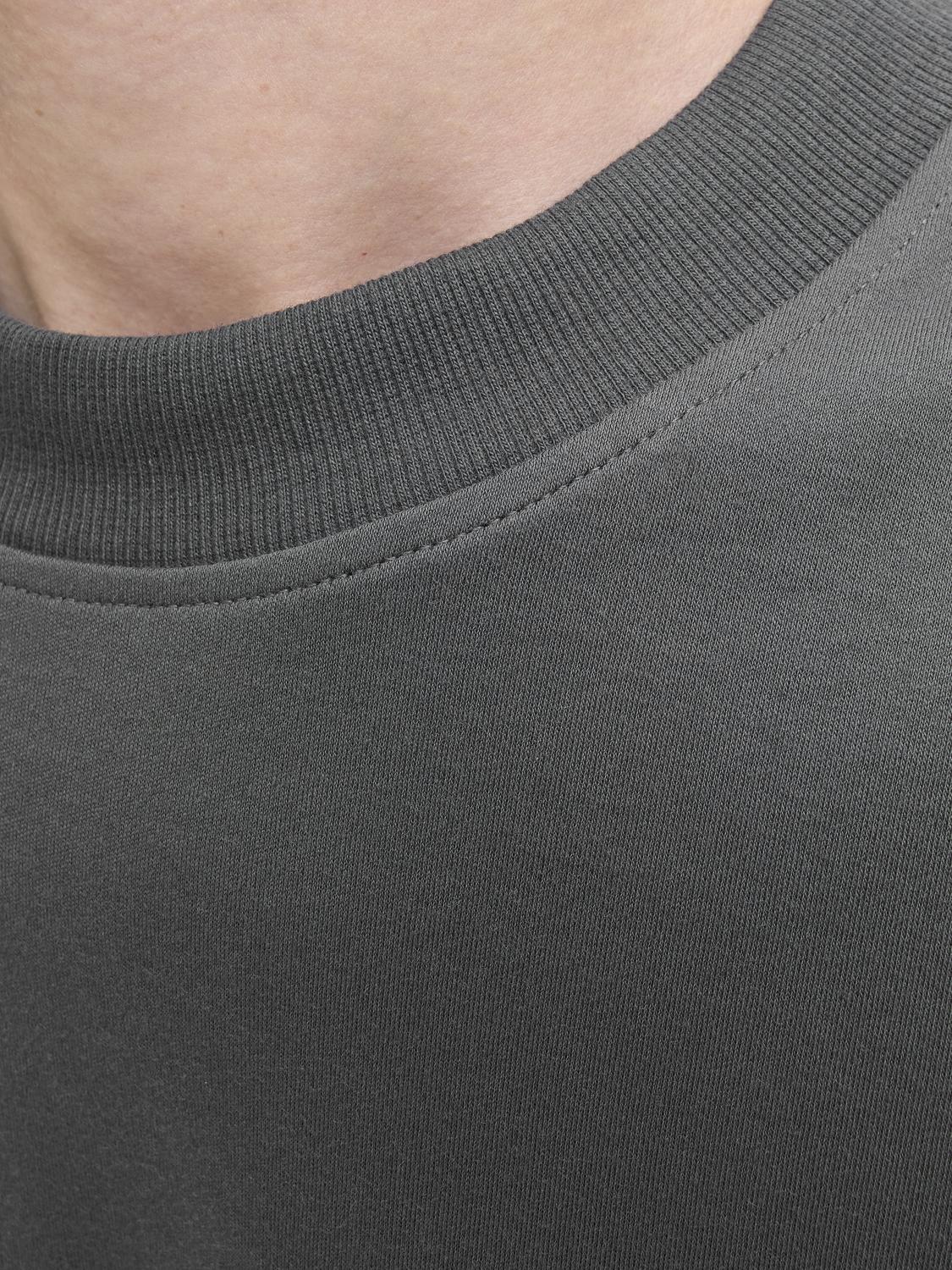 model_shot-detail