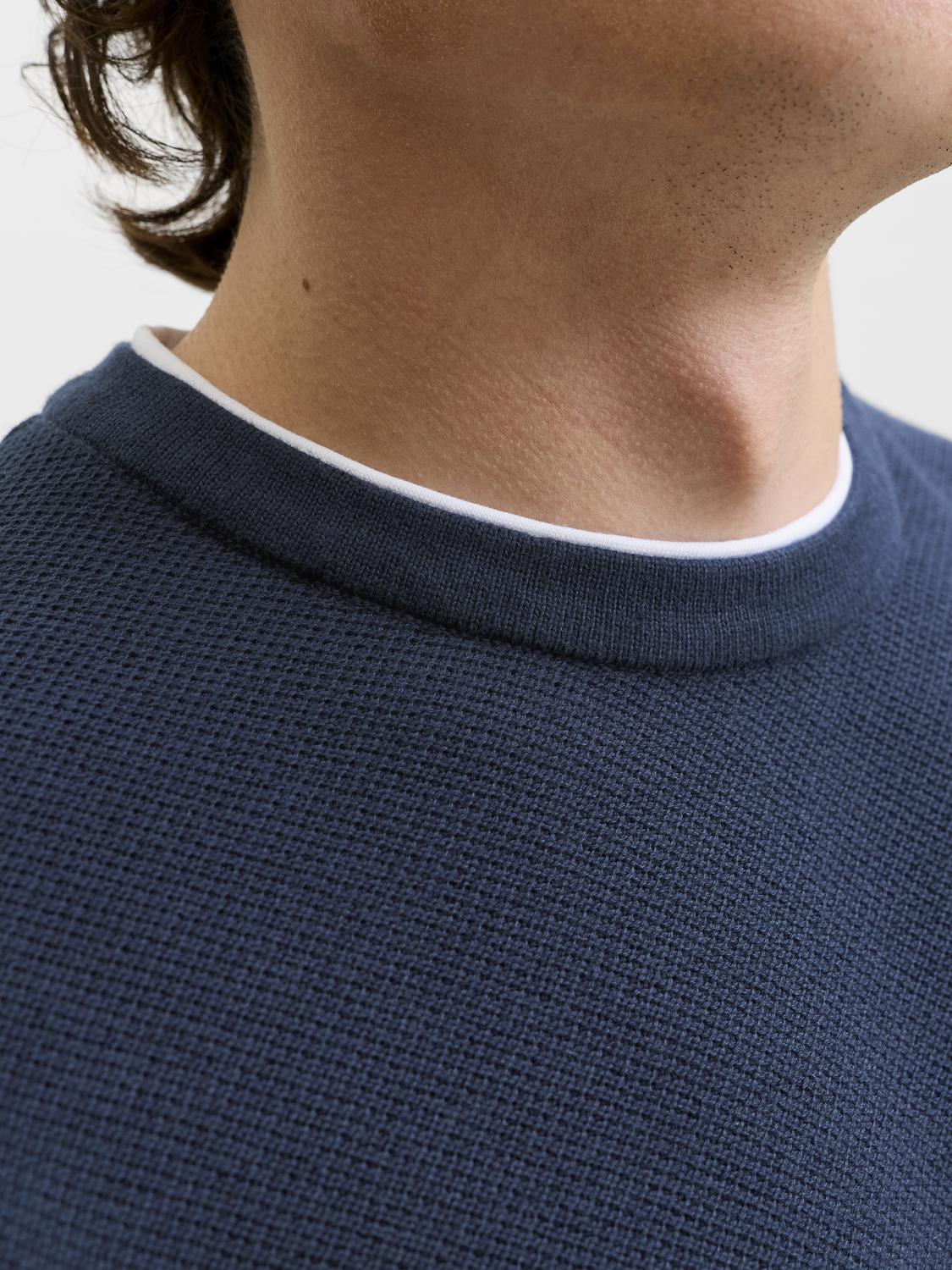 model_shot-detail