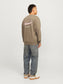 model_shot-back