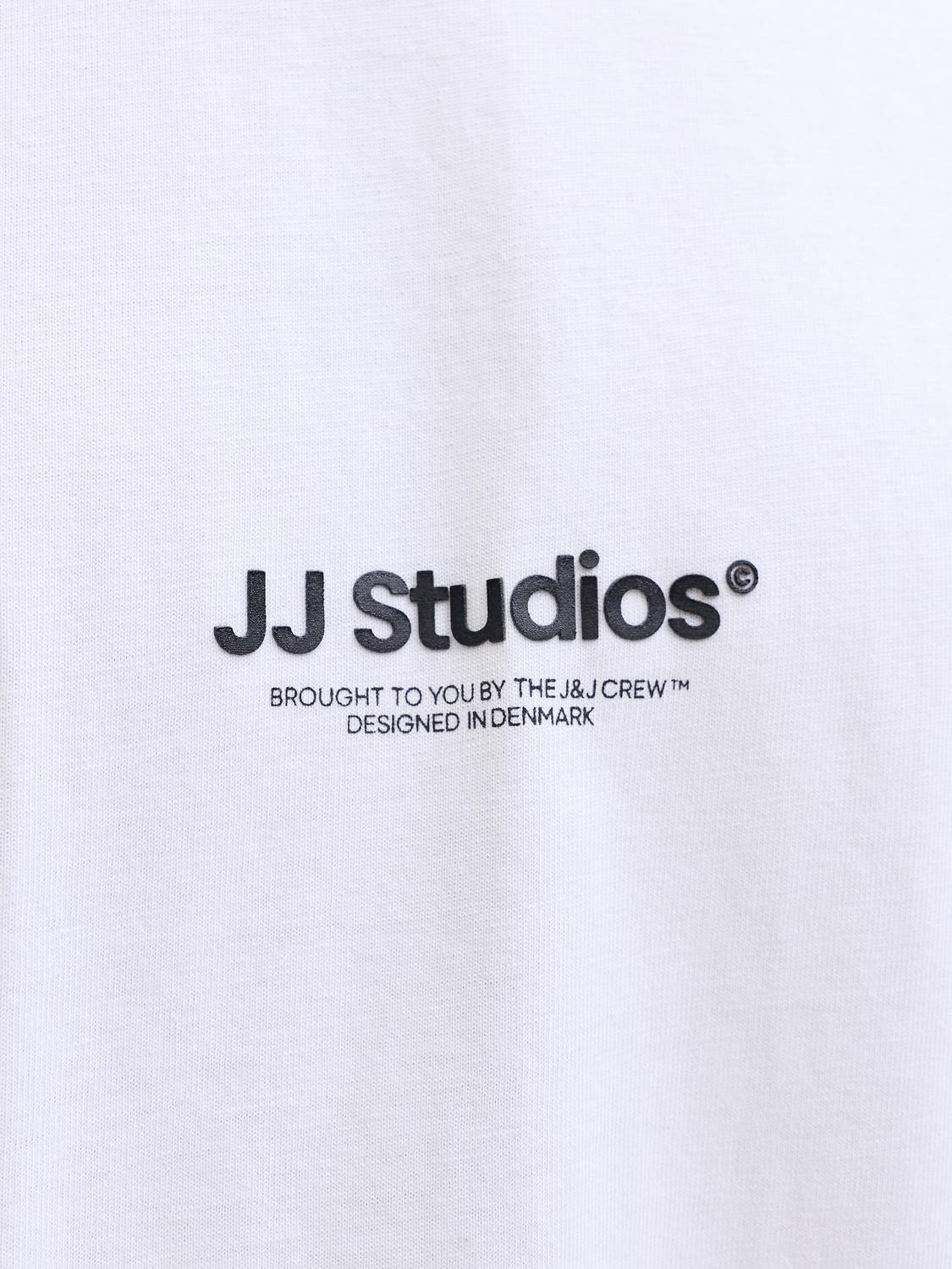 model_shot-detail
