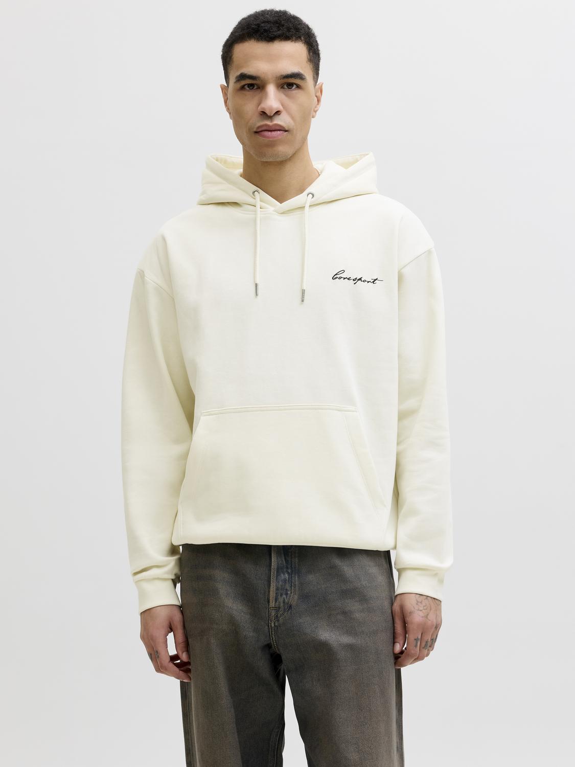 model_shot-front