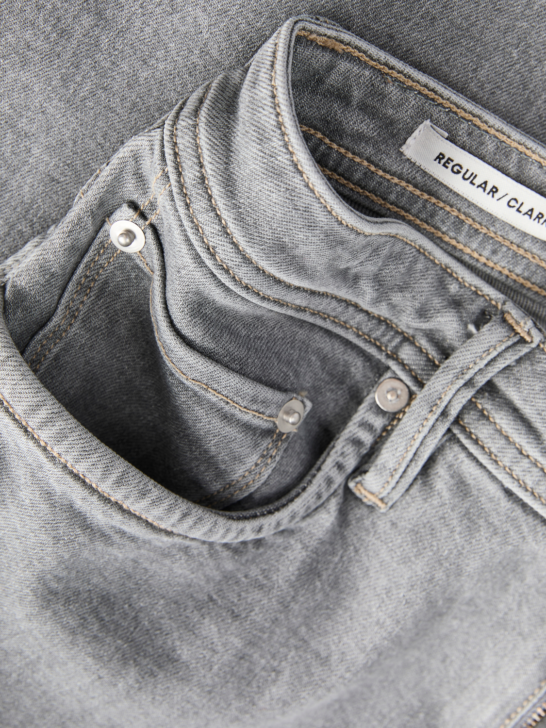 model_shot-detail