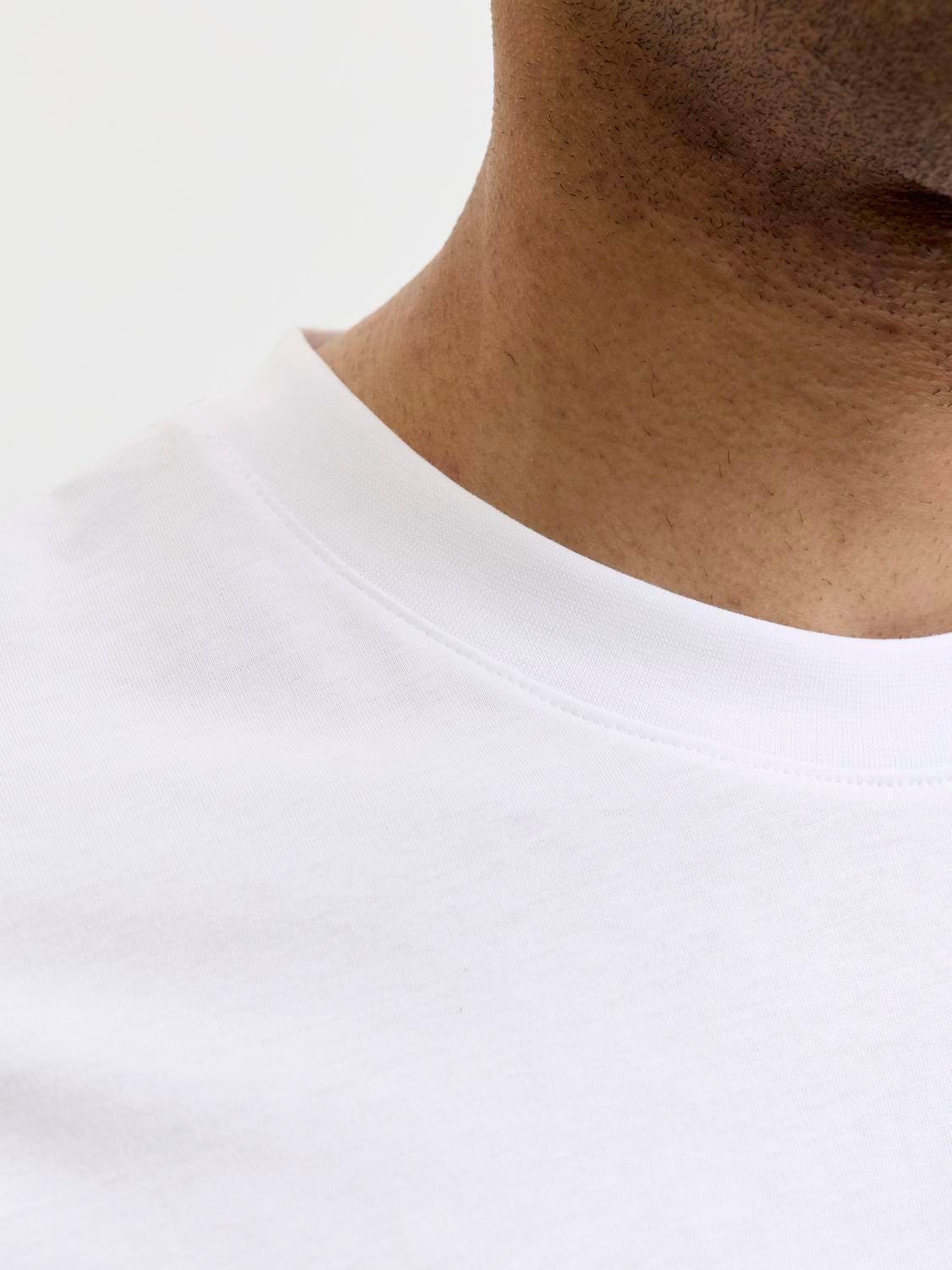 model_shot-detail
