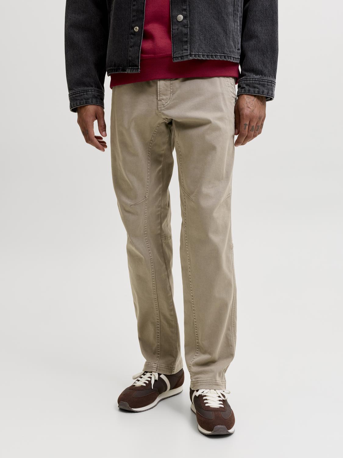 model_shot-front