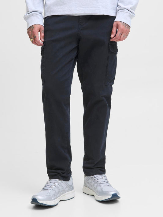 model_shot-front