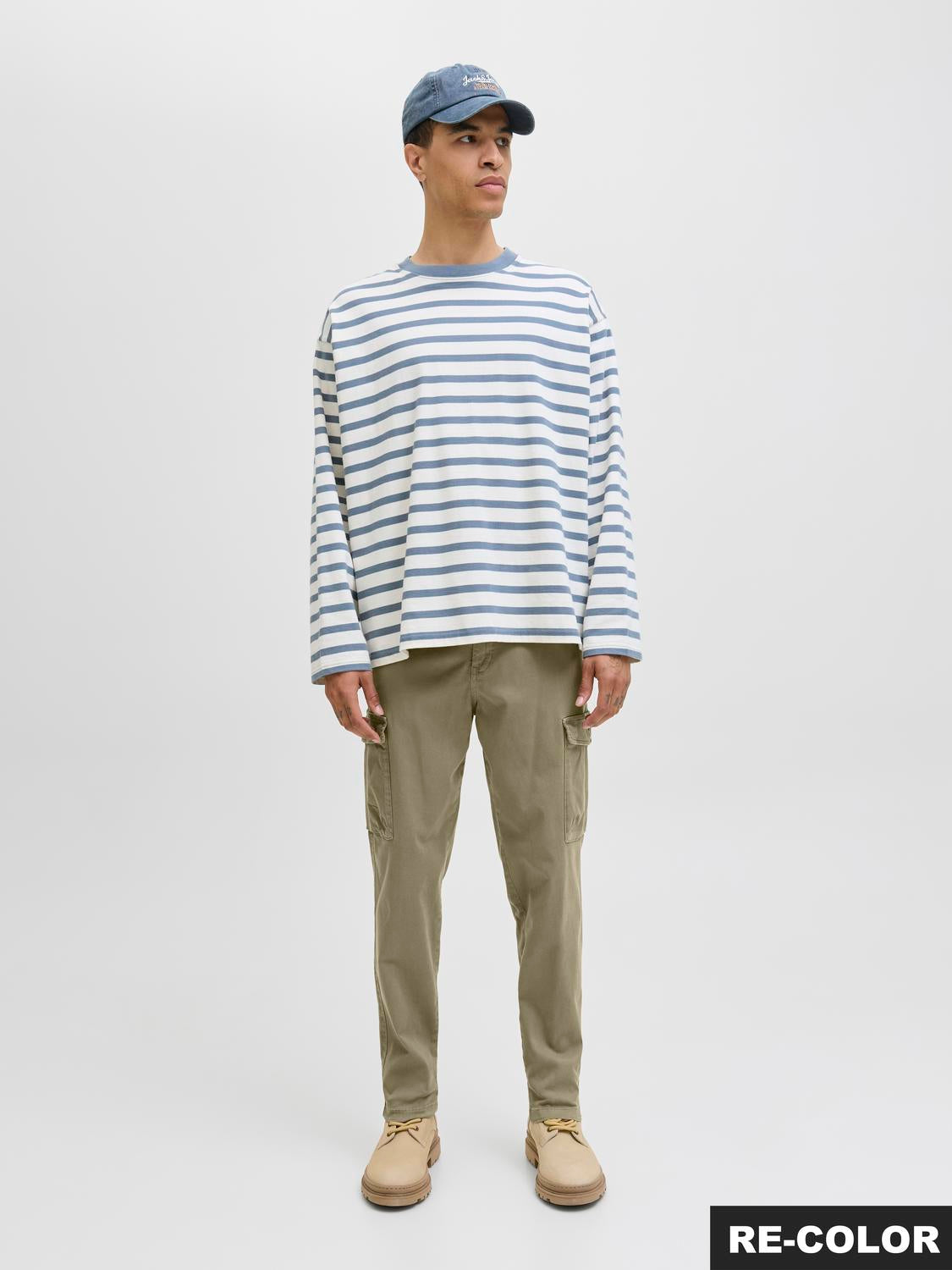 model_shot-front_full
