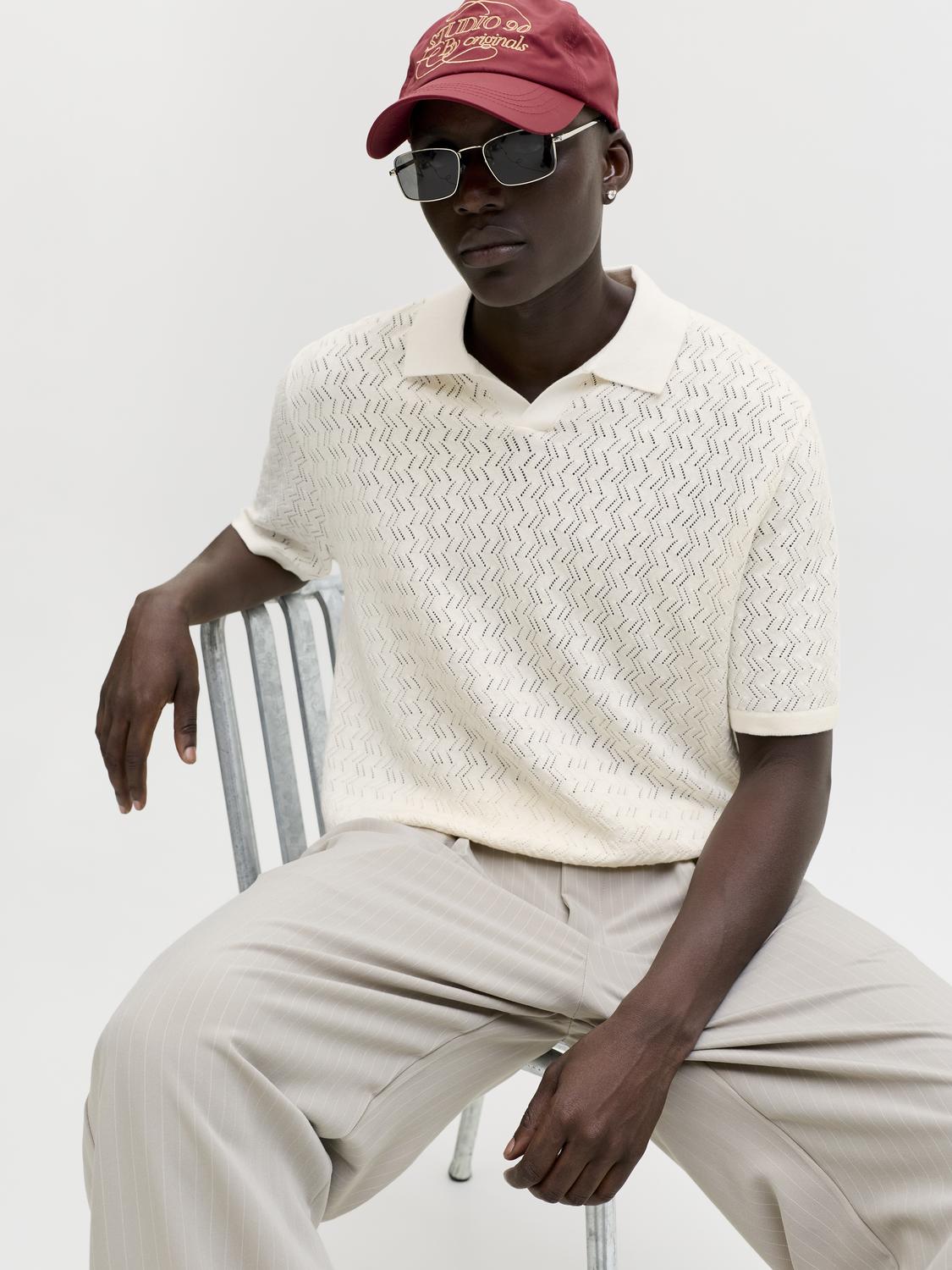 model_shot-creative