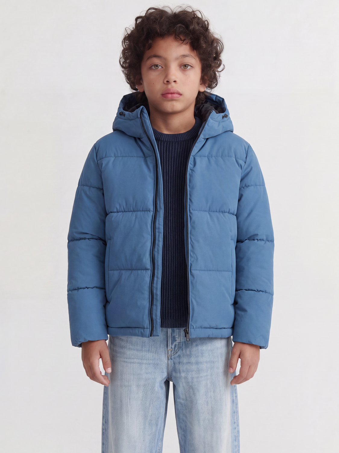 model_shot-front