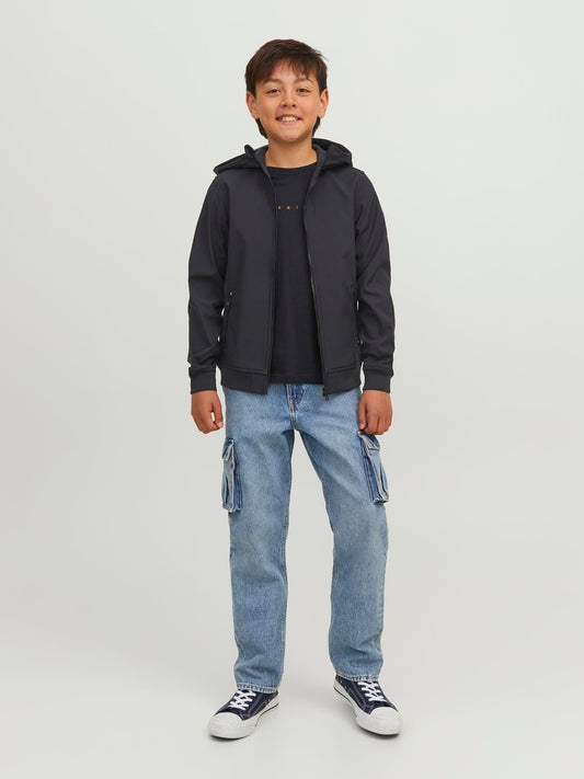 model_shot-front_full