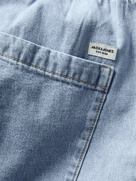 model_shot-detail