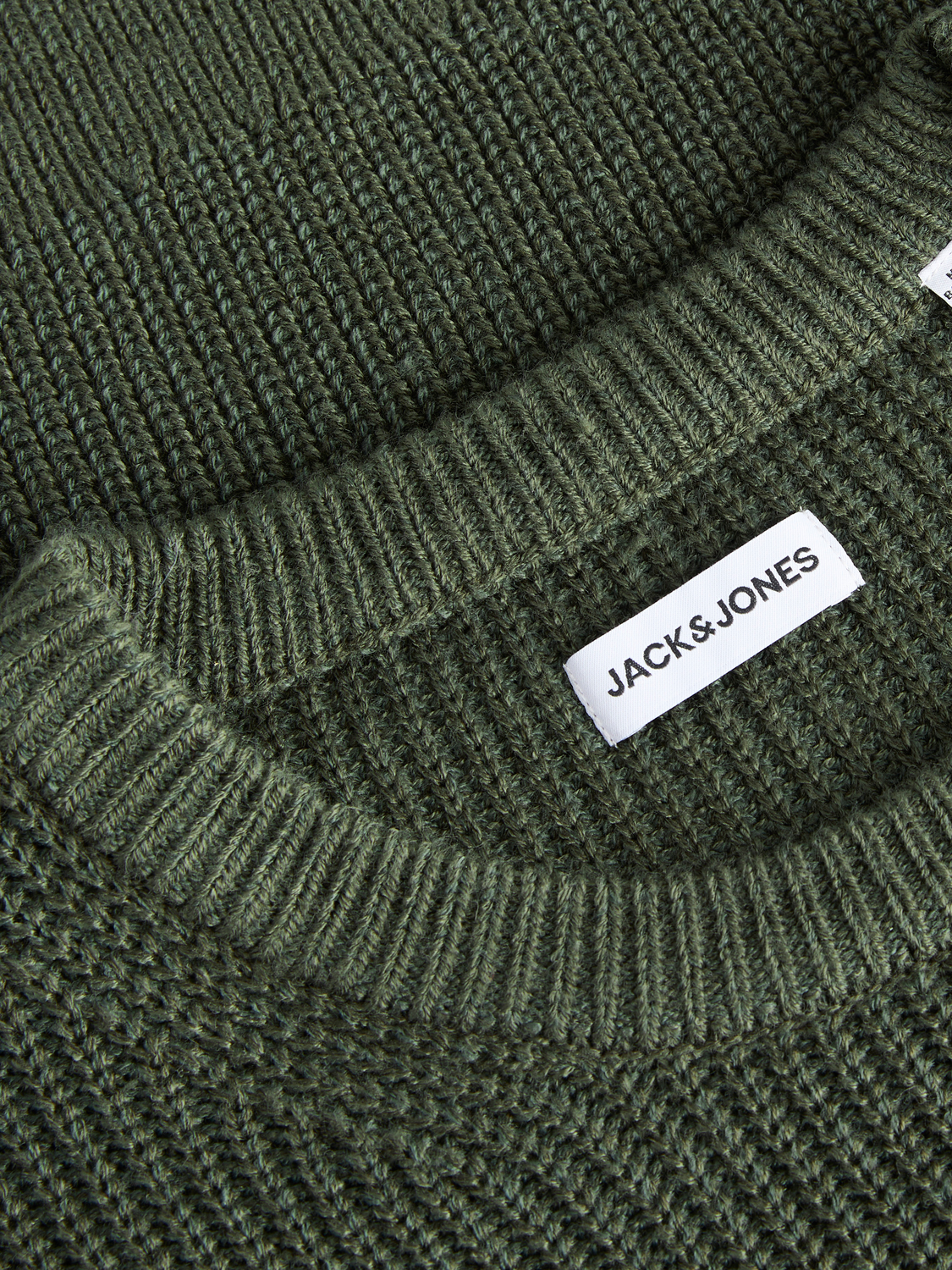 model_shot-detail