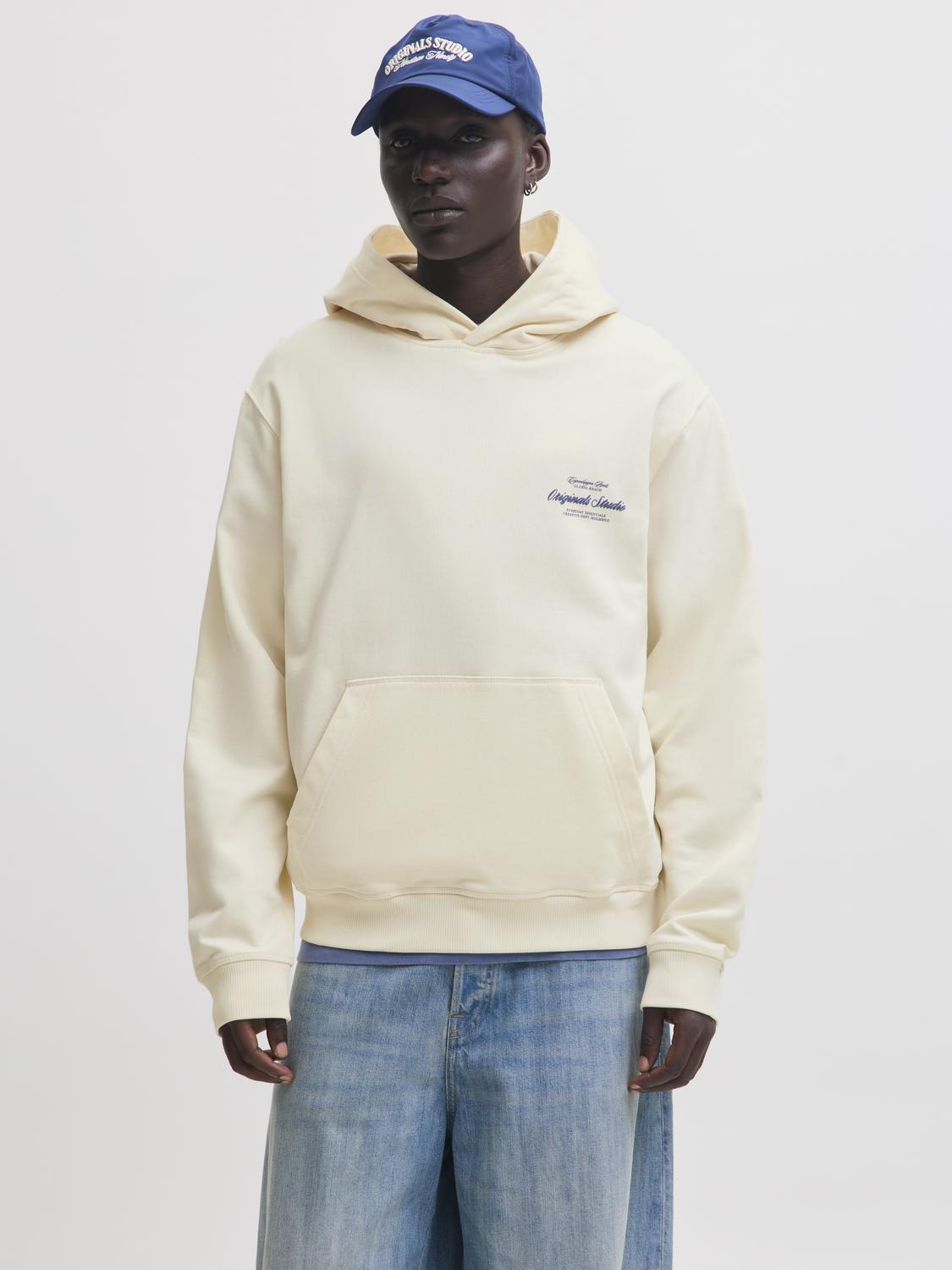 model_shot-front