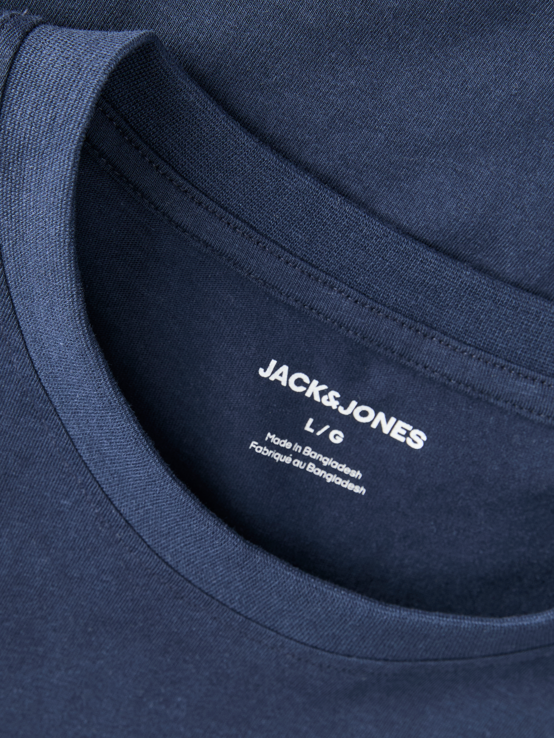 model_shot-detail