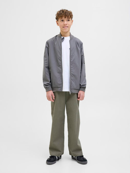 model_shot-front_full