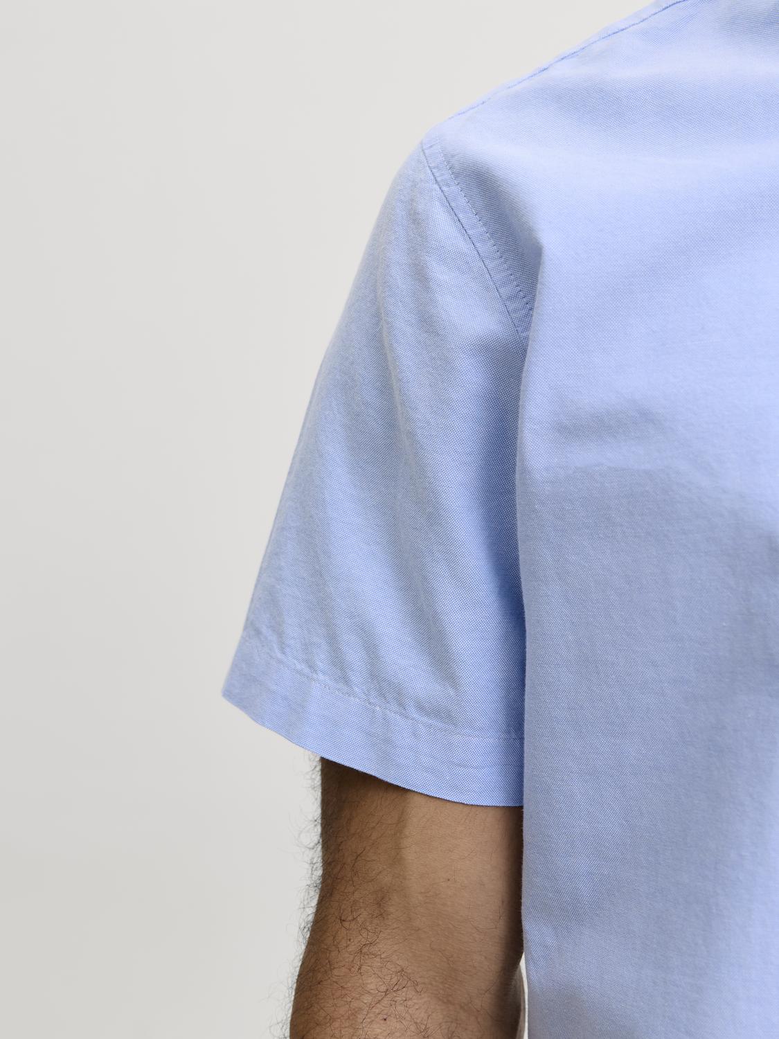 model_shot-detail