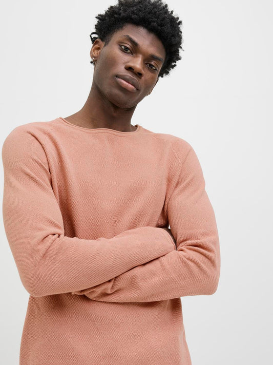 model_shot-creative