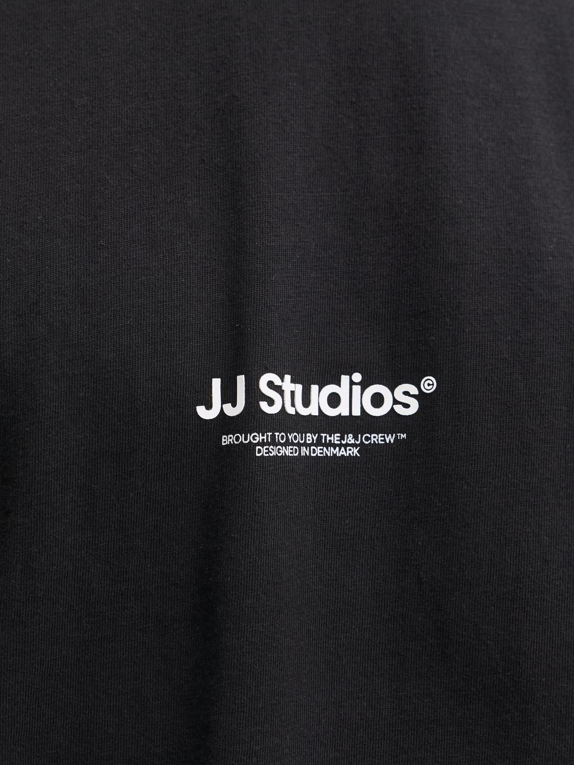 model_shot-detail