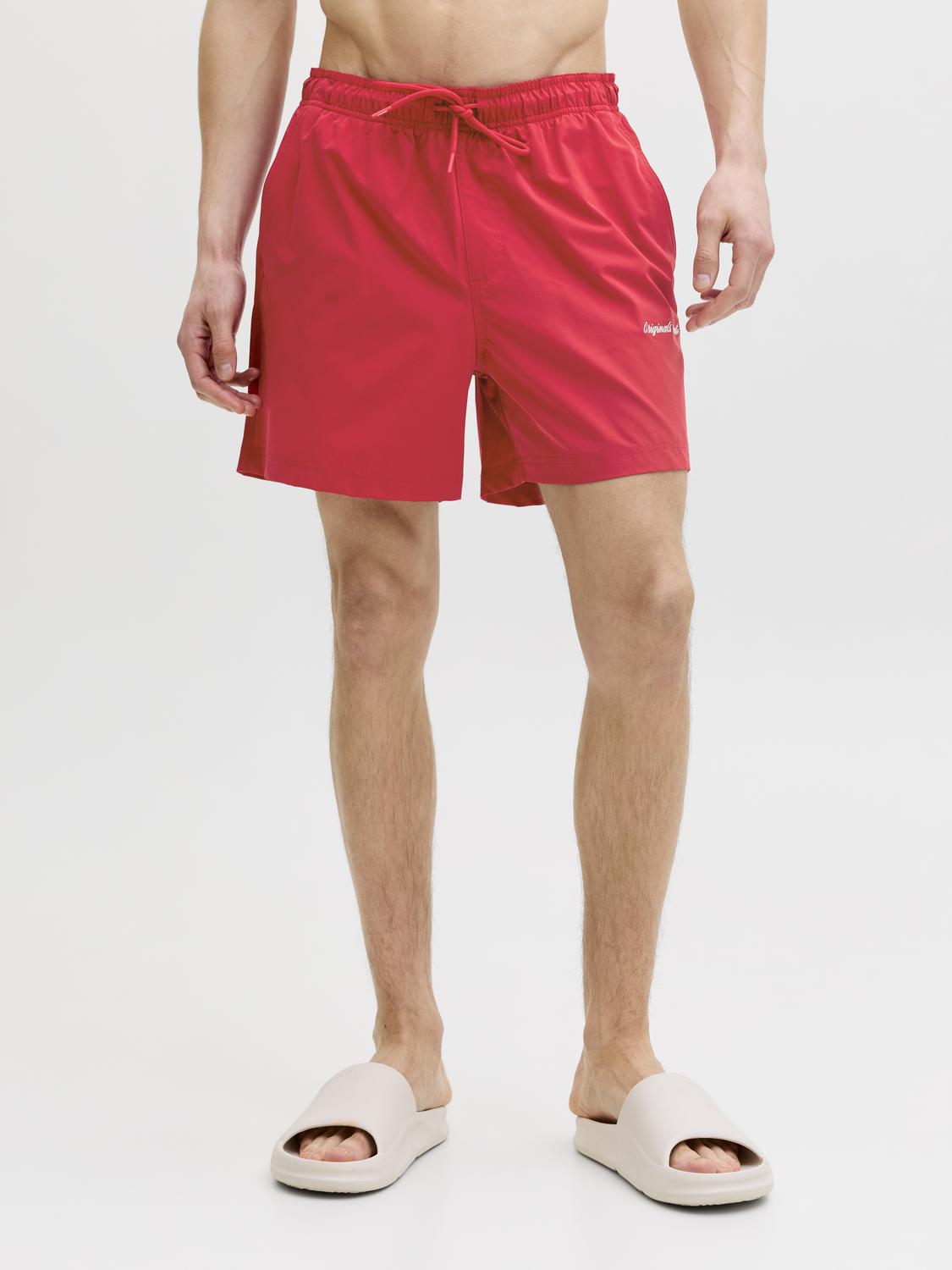 model_shot-front