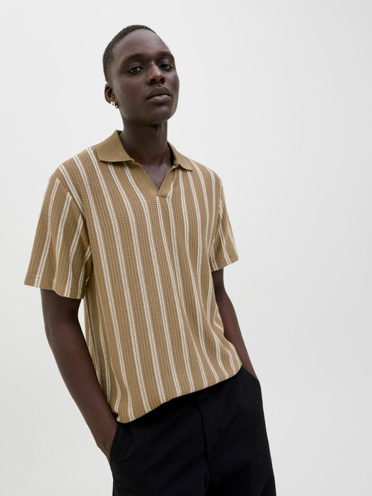 model_shot-creative