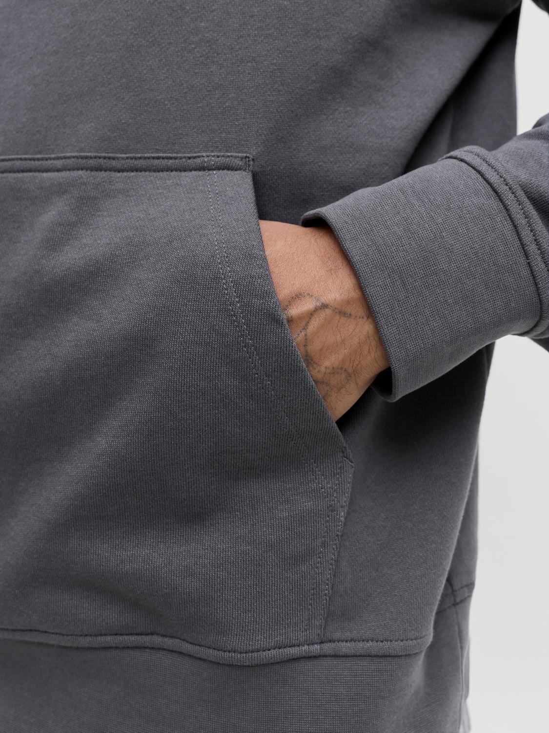 model_shot-detail