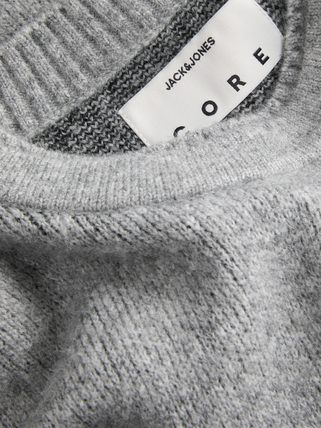 model_shot-detail