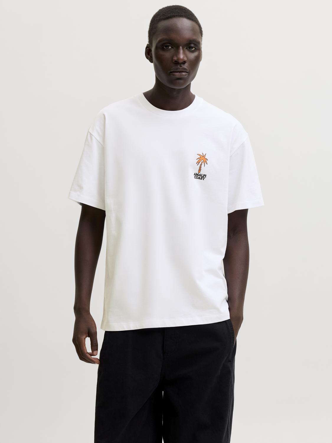 model_shot-front